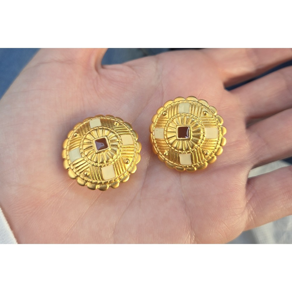 Boho Gold Tone Enamel Clip On Earrings. Vintage. 1 Inch